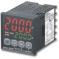 Hőmérsékletszabályozó előlapba Pt100/1SSR 48x48mm 1csatorna 100-240V E5CB-Q1P AC100-240AC OMRON
