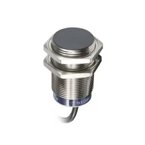 Induktív közelítésérzékelő síkbaálló 15mm-hatótáv menetes henger fém PNP DC OsiSense XS Schneider