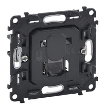 ValenaInMatic adatcsatlakozó dugalj STP RJ45 8(8) Cat6A(IEC) fekete csavaros LEGRAND