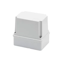 Doboz falonkívüli magasított d29 fém csavarral műanyag 89mm x 129mm 126mm szürke IP56 44CE GEWISS